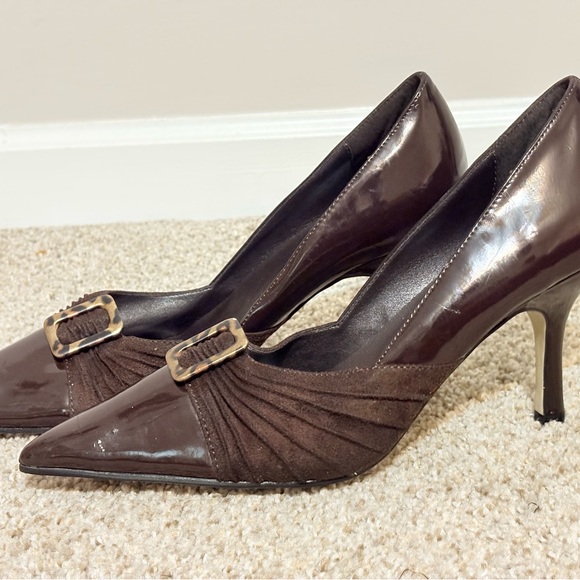 Pierre Dumas Women's Brown Heels - Picture 4 of 11